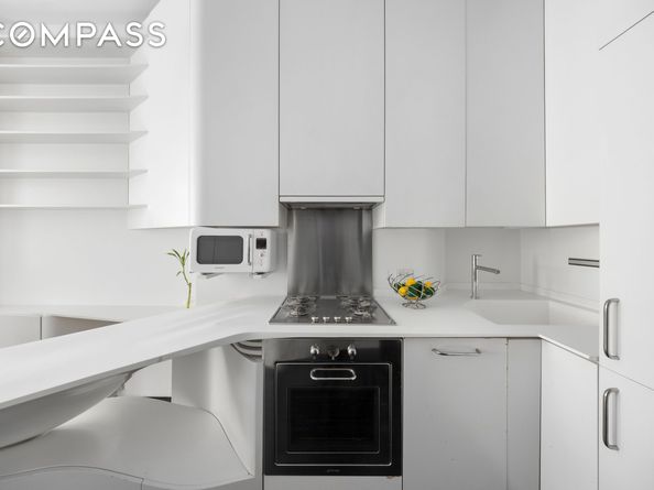 86 Horatio Street 1A, New York NY 10014