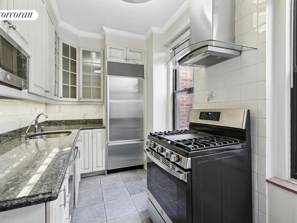 333 East 80th Street 5H, New York NY 10075
