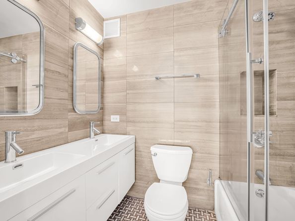 330 East 38th Street 47B, New York NY 10016