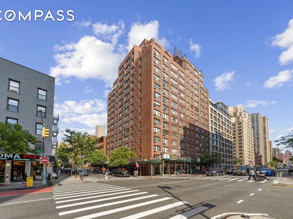 245 East 24th Street 12F, New York NY 10010