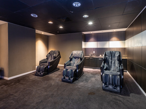 247 West 46th Street 3104, New York NY 10036