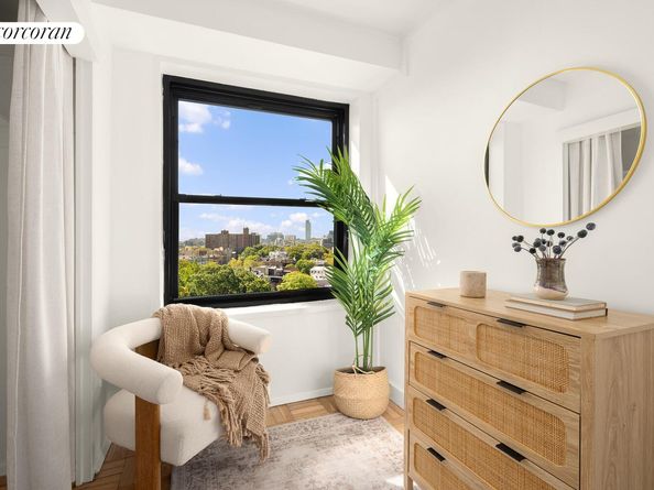 210 Clinton Avenue 14B, Brooklyn NY 11205