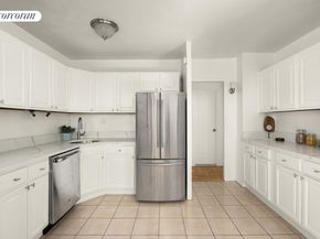 210 Clinton Avenue 14B, Brooklyn NY 11205