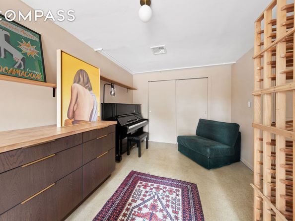 209 Onderdonk Avenue, Queens NY 11385