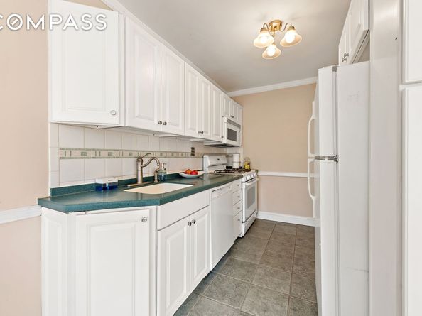 5730 Mosholu Avenue 4F, Bronx NY 10471