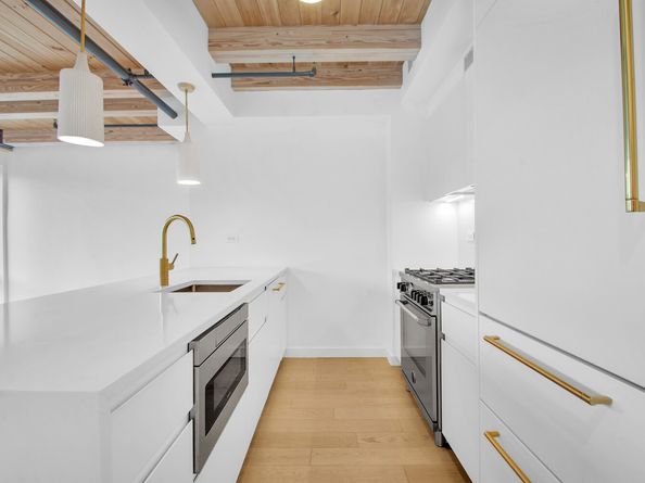 120 Java Street 4B, Brooklyn NY 11222