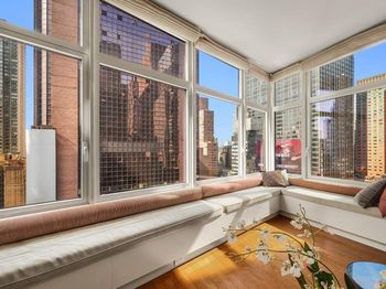 1600 Broadway