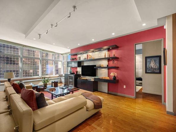 1600 Broadway 18C, New York NY 10019
