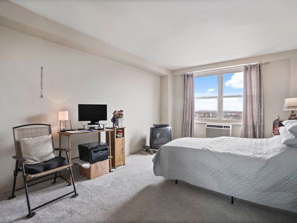 3215 Ave H 11M, Brooklyn NY 11210