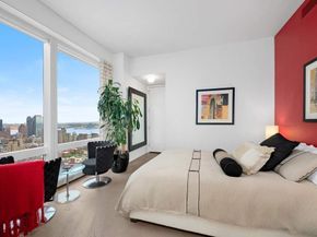 25 Columbus Circle 59D, New York NY 10019