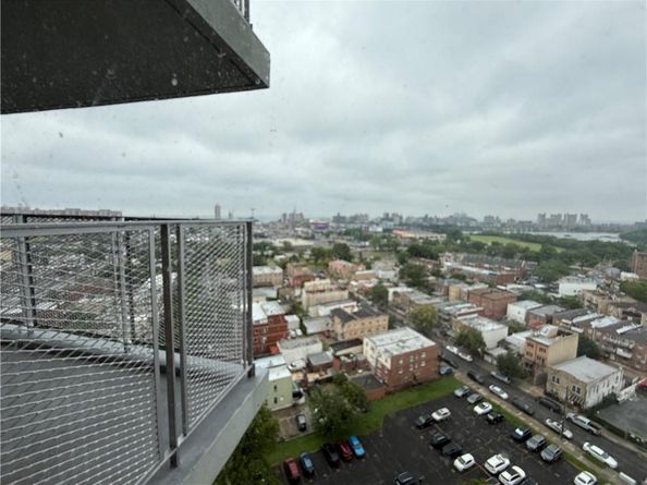 2475 West 16th Street 18G, Brooklyn NY 11214