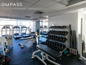 160 East 38th Street 32A, New York NY 10016