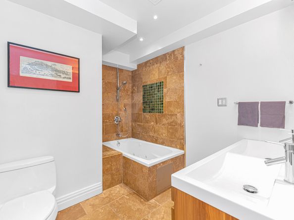 39 Powers Street 2A, Brooklyn NY 11211