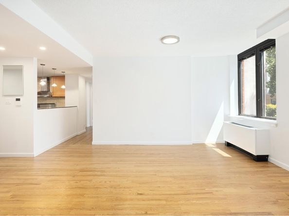 24 East 7th Street 6C, New York NY 10003