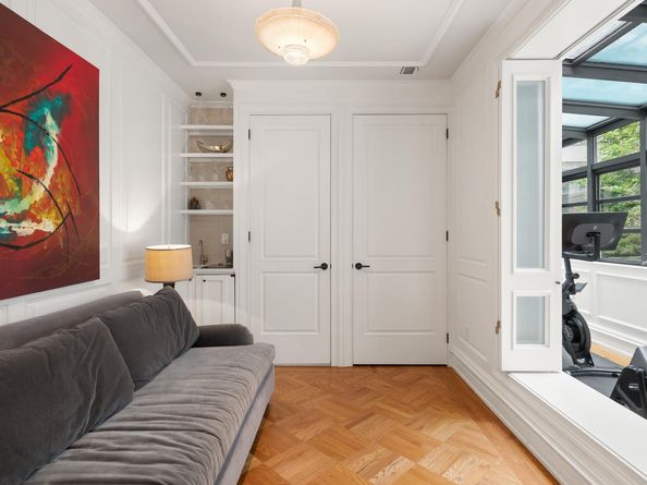 506 East 87th Street, New York NY 10128