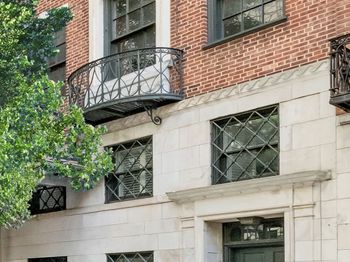 46 East 71st Street
