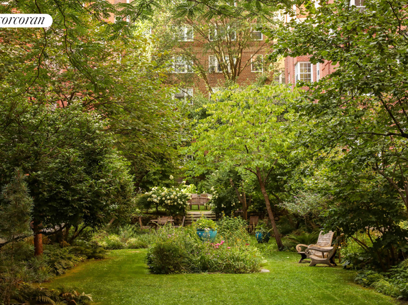 35-25 77th Street B53, Queens NY 11372