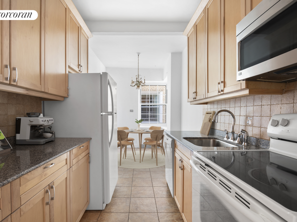 35-25 77th Street B53, Queens NY 11372