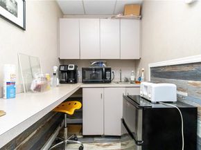 207 Prospect Park SW PMU, Brooklyn NY 11218