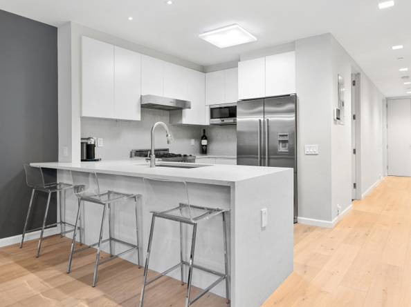 277 East 7th Street 2, New York NY 10009