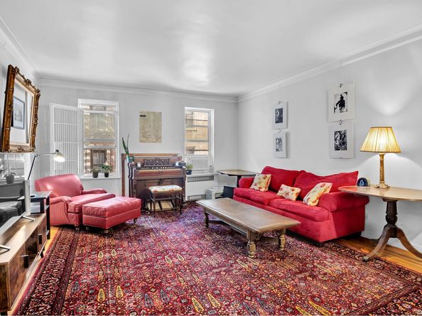30 Bogardus Place 2B, New York NY 10040
