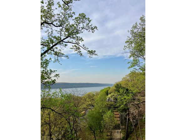30 Bogardus Place 2B, New York NY 10040