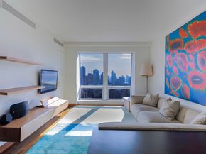400 5th Avenue 32C, New York NY 10018