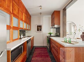 222 East 17th Street 3, New York NY 10003