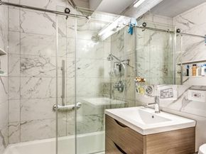 239 East 79th Street 2M, New York NY 10075