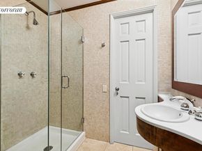 108 East 37th Street 4A, New York NY 10016