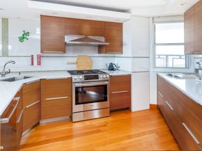 5700 Arlington Avenue 21R, Bronx NY 10471