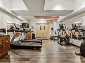 118-17 Union Turnpike 21K, Queens NY 11375