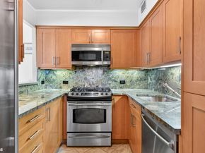 311 East 38th Street 11B, New York NY 10016