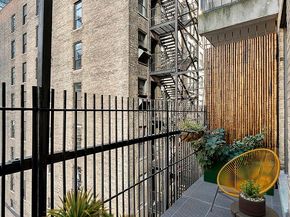 11 West 30th Street 9R, New York NY 10001