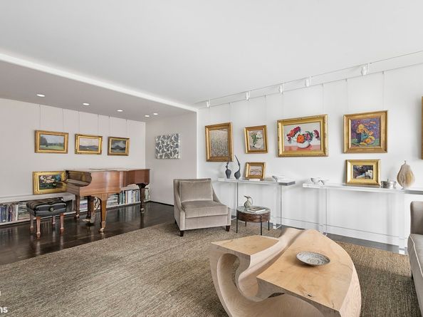 1050 5th Avenue 7C, New York NY 10028