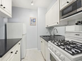 357 East 57th Street 10G, New York NY 10022