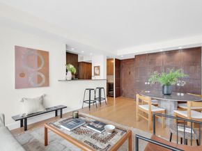 7 East 14th Street 21H, New York NY 10003