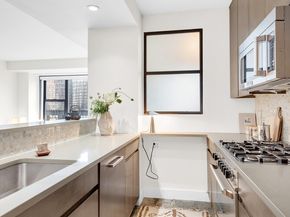 7 East 14th Street 21H, New York NY 10003