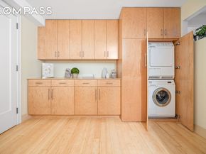 208 East Broadway J405/J406, New York NY 10002