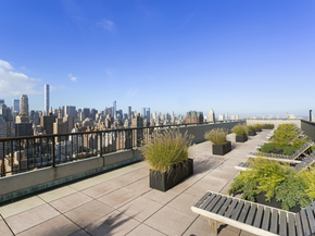 301 East 79th Street 5P, New York NY 10075