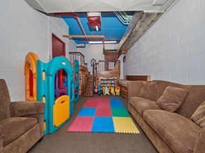 445 5th Avenue 28EF, New York NY 10016