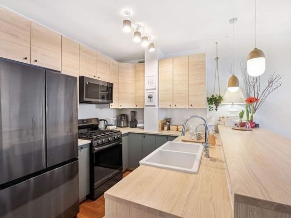 440 East 117th Street 3A, New York NY 10035