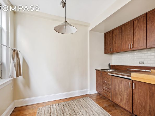136 East 36th Street 5D, New York NY 10016