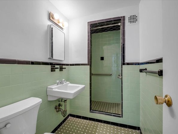 2727 Palisade Avenue 7B, Bronx NY 10463