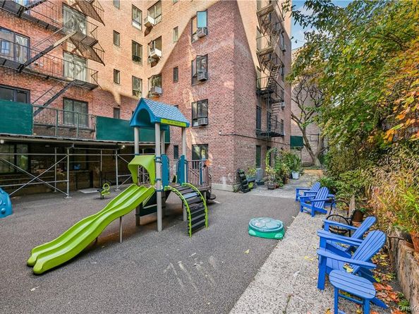 31 Nagle Avenue 2G, New York (Manhattan) NY 10040