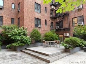 31 Nagle Avenue 2G, New York (Manhattan) NY 10040