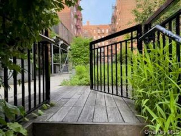 31 Nagle Avenue 2G, New York (Manhattan) NY 10040