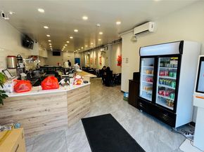 231 Jericho Tpke, New Hyde Park NY 11040