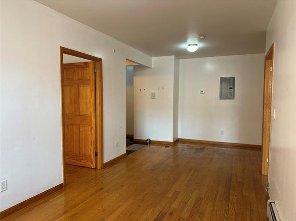 7177 159 Street 205, Flushing NY 11365