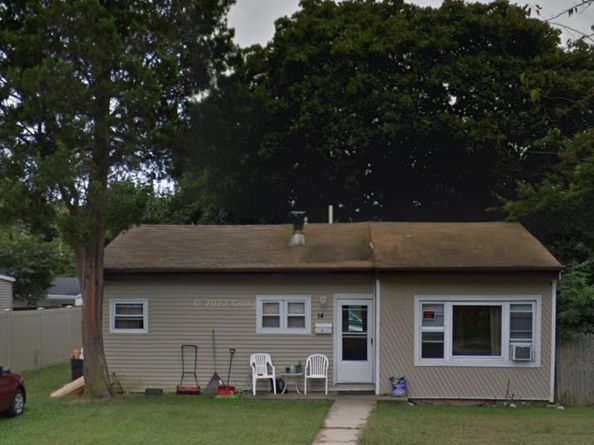 14 Chevy Chase, Amityville NY 11701